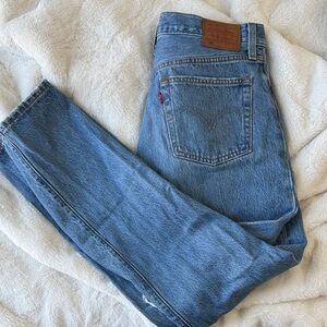 Levi's Light Blue Straight Jeans